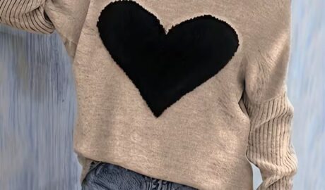 Women's Long-Sleeve Sweater with Directional Heart Design — Autumn/Winter Collection